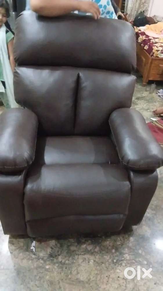Leatherette recliner brand new sofa for sale