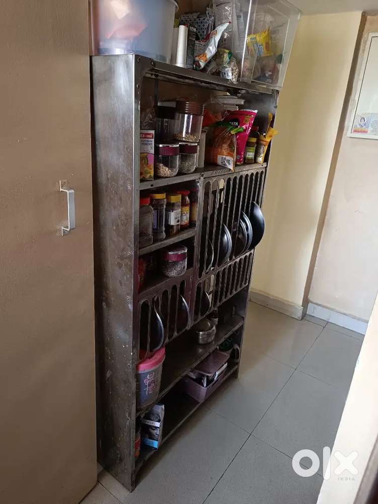 Bartan (utensils) Stand