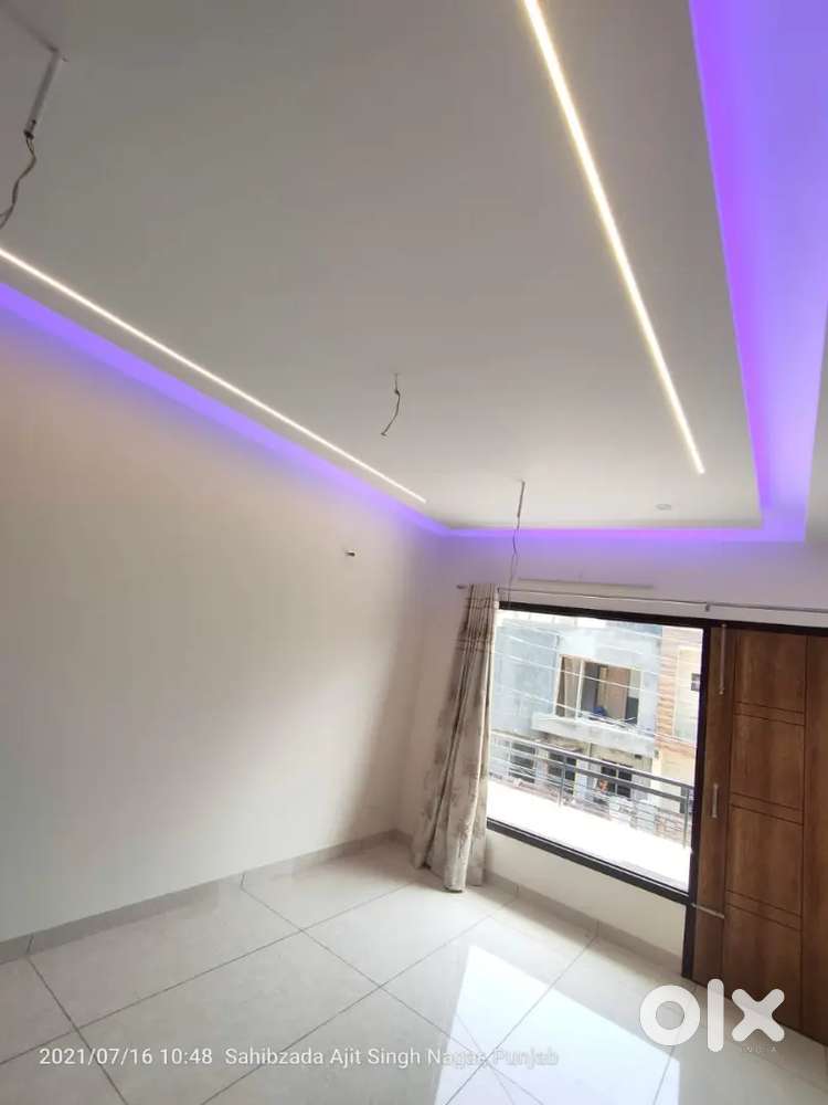 100 Gajj Double story