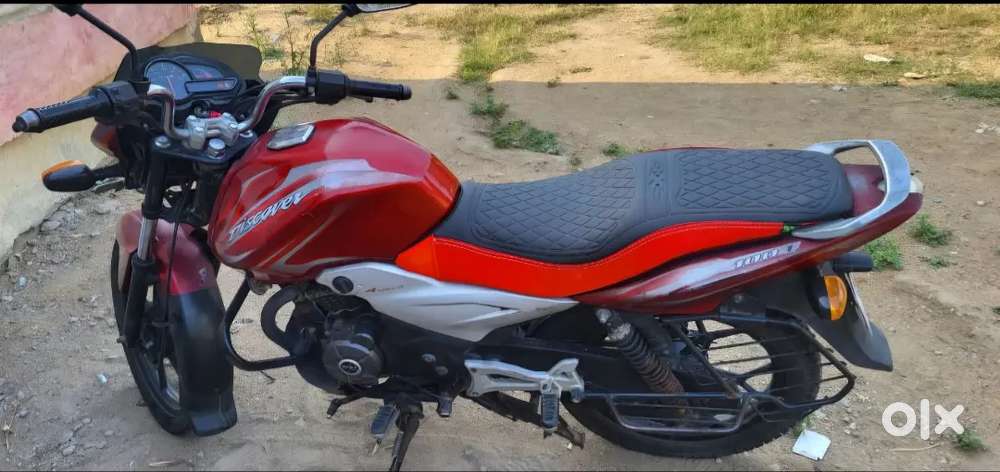 Bajaj Discover