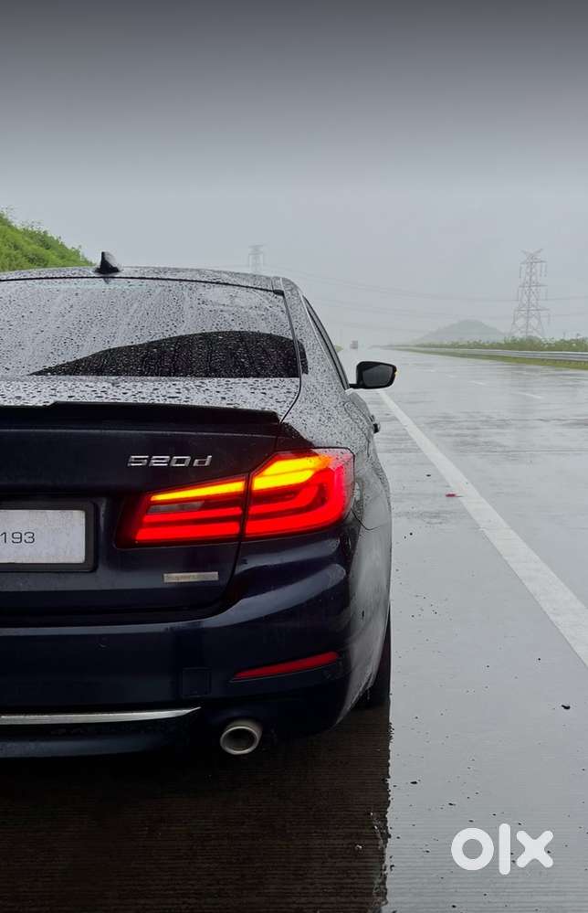 Bmw 5 series g30  left and right side original tail lights