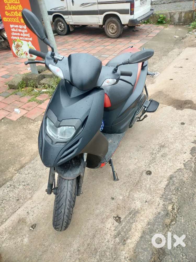 Aprelia SR150, Reg: Jan 2018