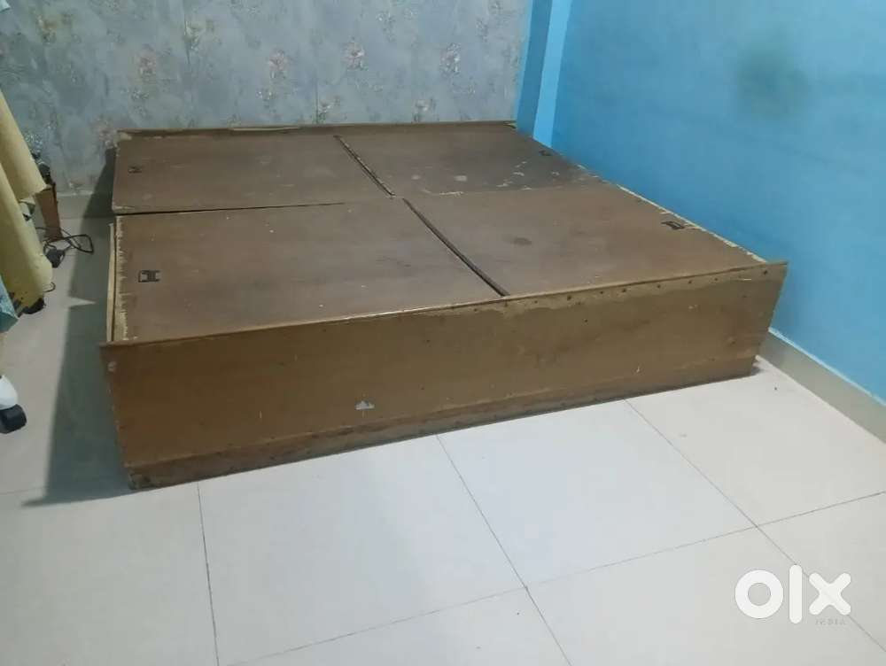 Double bed with  box