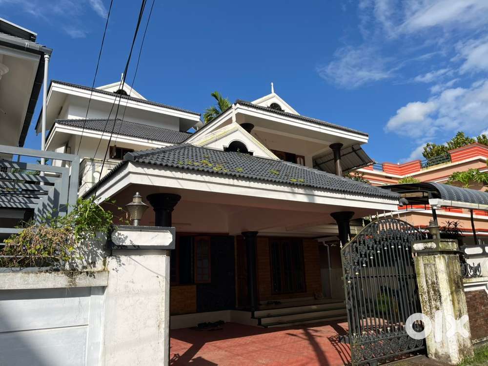 Pp 4bhk House kakkanad padamugal