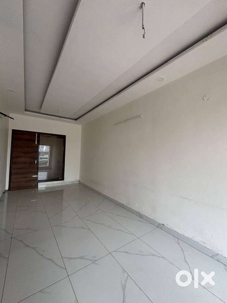 3+1 BHK DUPLEX 100 GAJ PEERMUCHALA GATED SOCIETY NEAR MIDTOWN HOTEL