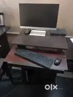 HP Monitor And Desktop 2 Setts