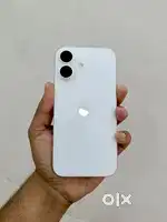 Selling my 1month old iPhone 16/. Need urgent money