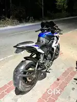 Rs200 bs4 good condition