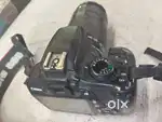 Canon DSLR camera - EOS 1200D