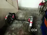 Side wheel assembly for suitable for any scooter.