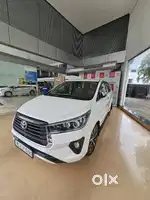 Toyota crysta - only 15000 kms