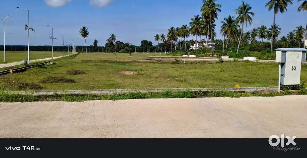 Very good Layout which is in prime location.