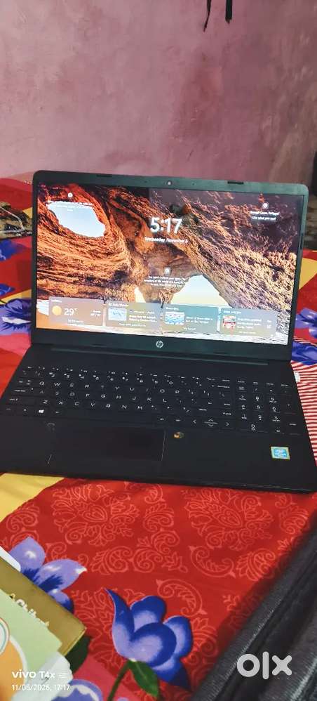 Hp laptop  12 gh ram 256 SSD windows 11 pro