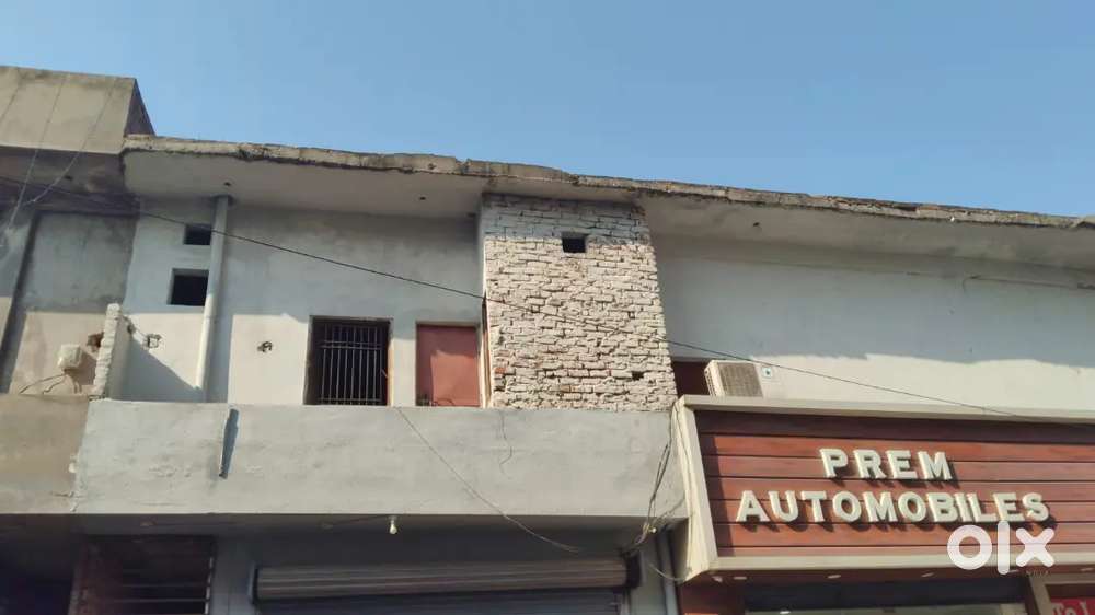 Rental shop for library/godown /parlour/tutorial