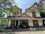 1 CR 3 BHK - 3 Bathroom - 3650 sqft 12.5 Cent with House for Sale
