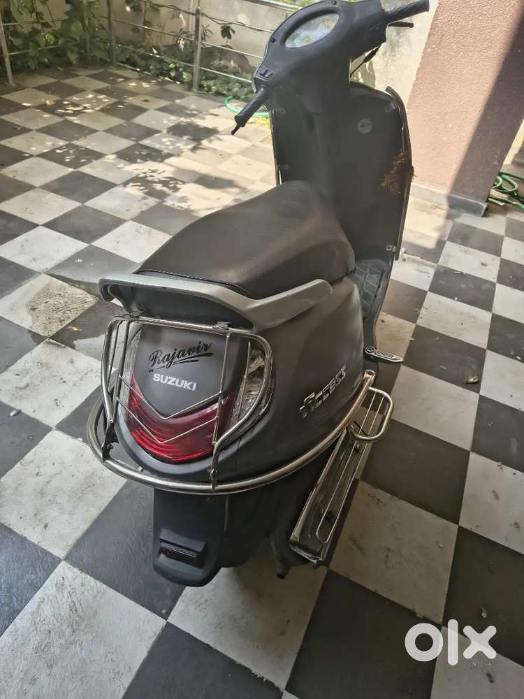 Suzuki access