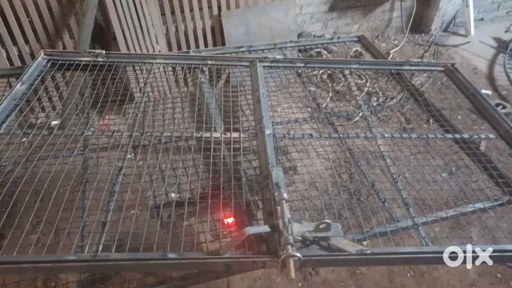 1Bhk and 2bhk individual flat with car and bike parking on rent