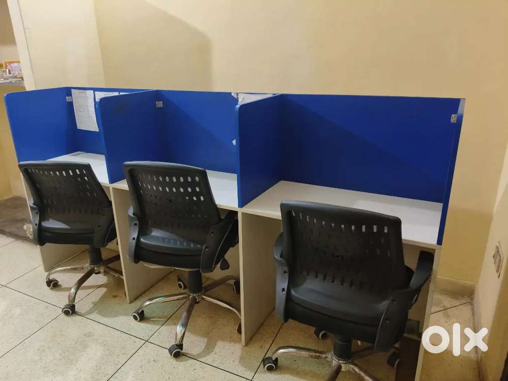 Office chairs and work station