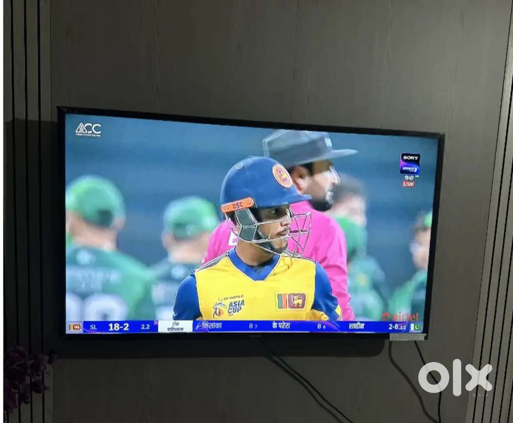 Urgent selling of fully smart full hd Samsung 43 LED TV