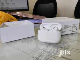 WIRELESS HEADPHONES FOR SALE IN GOOD CONDITION