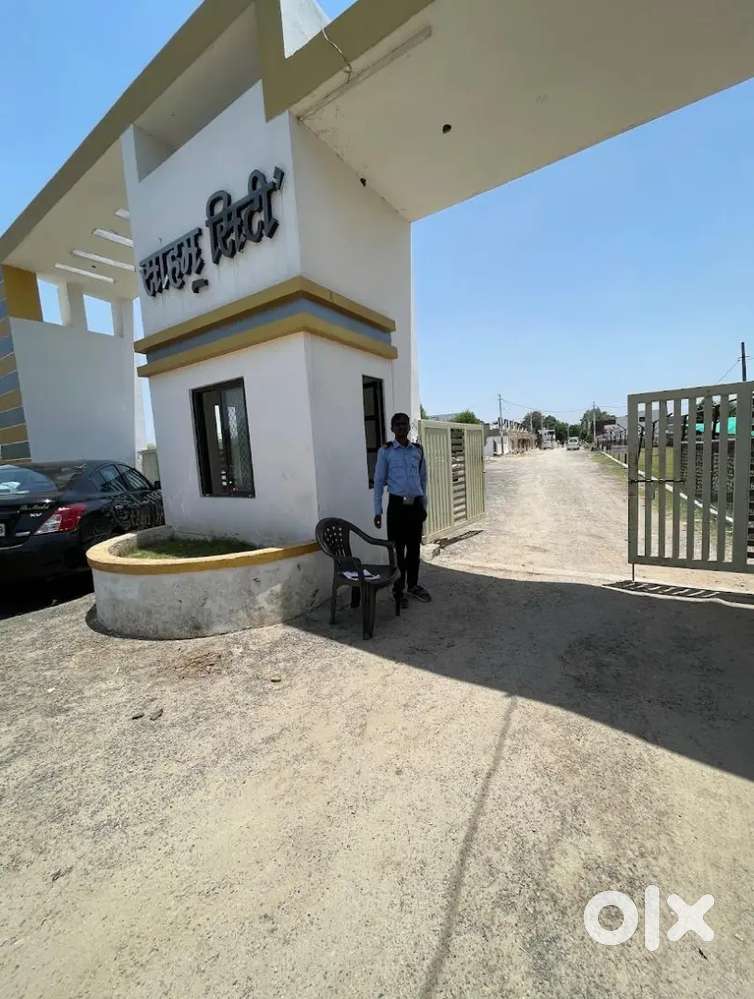 UIT Converted Plot, Gated Society, Ready for Construction