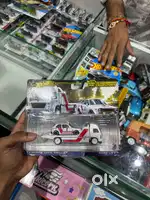 Hotwheels and majortee