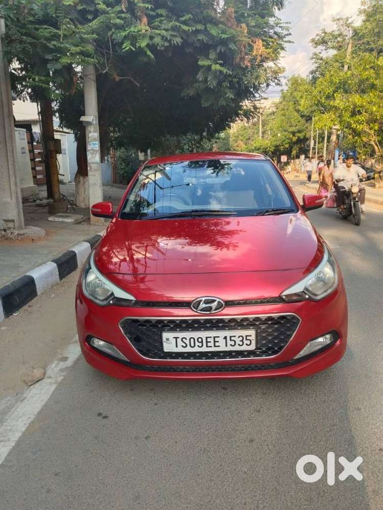 Hyundai Elite i20 Sportz (O) 1.4, 2014, Diesel