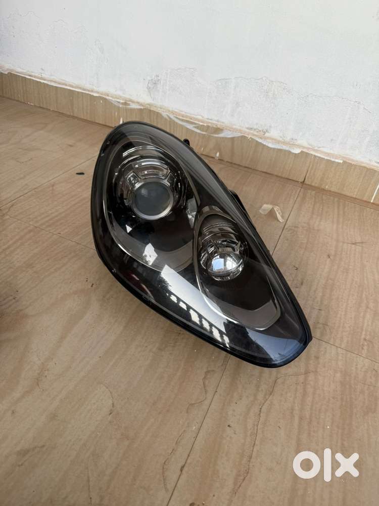 spare parts of Porsche Cayanne Available