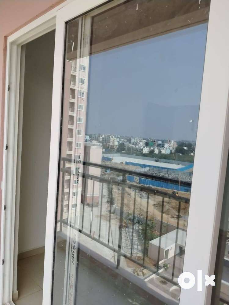 Urbanrise 1st phase 2BHK flat is for Sale ready to move