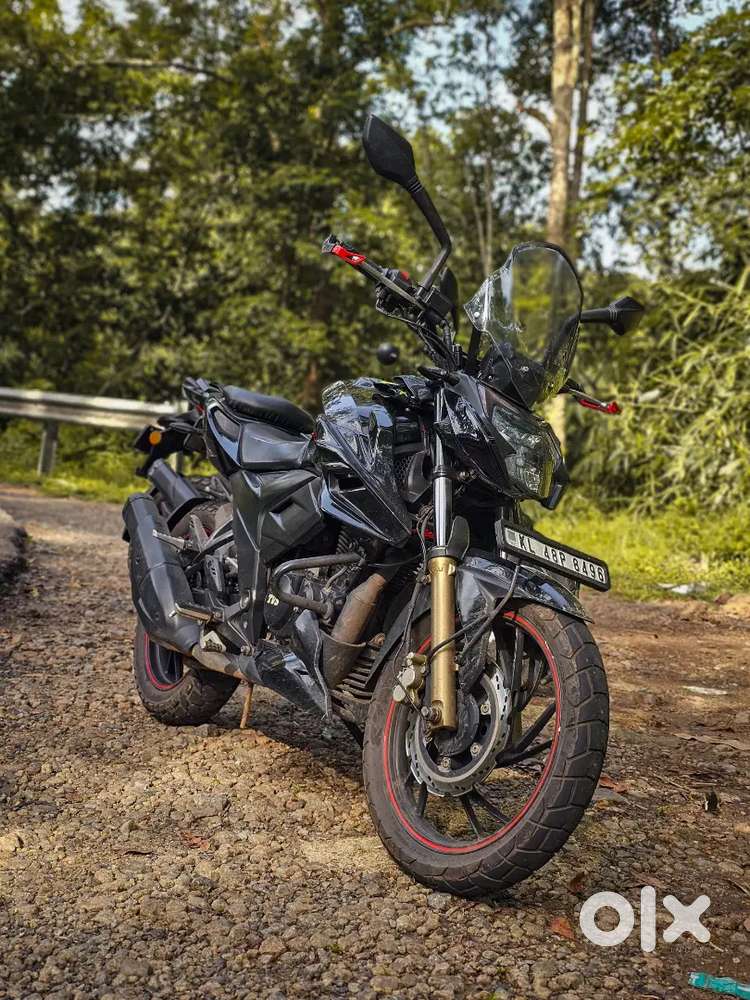 Apache RTR200 4V 2020 MODEL