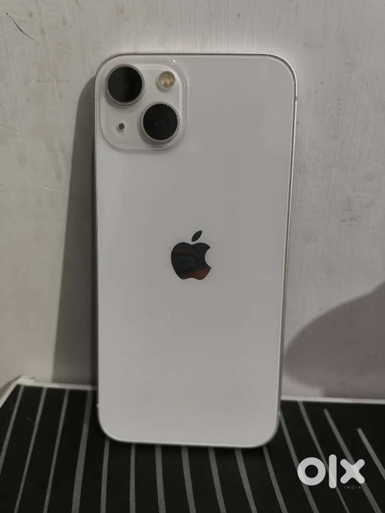 iphone 13 (128) GB white