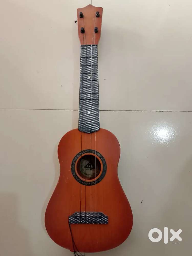 Guitar good condition
