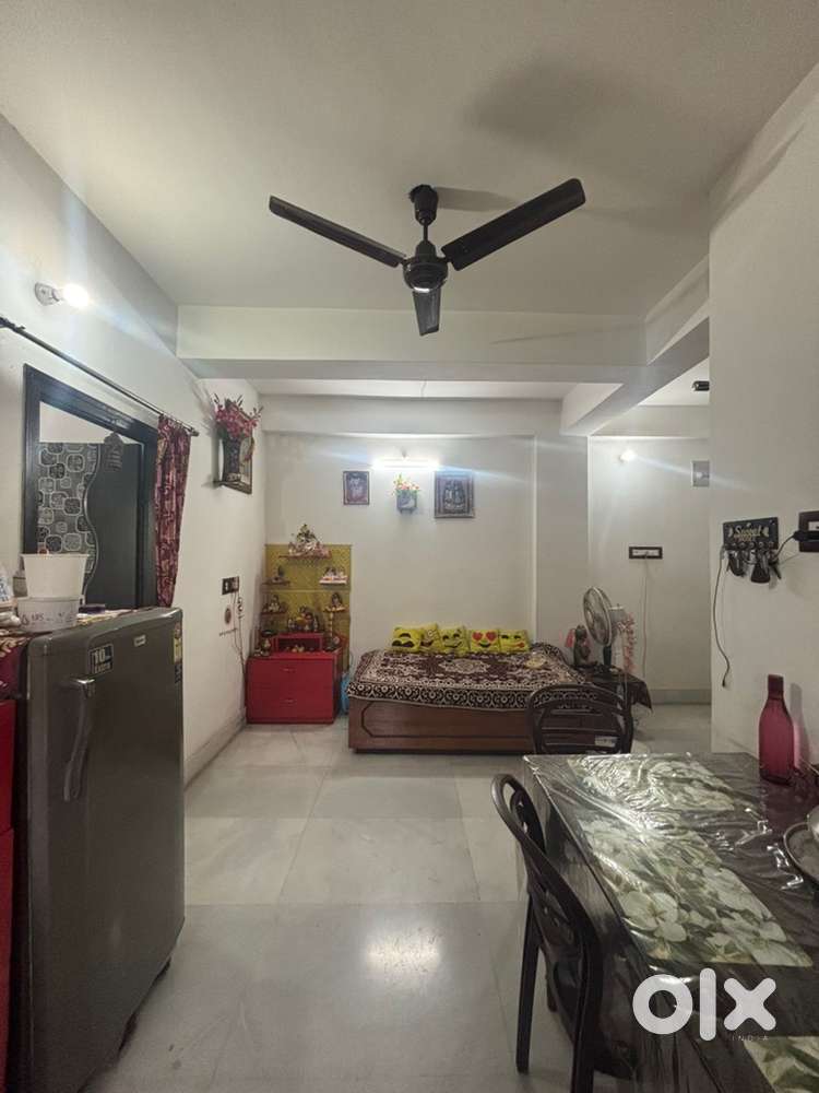 2 BHK RESALE FLST FOR SALE AT SILPARA WALKING FROM JAMESLONG SARA