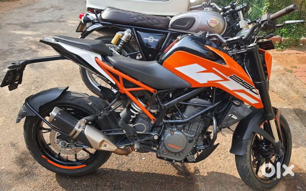 1 st owner,Bike is in pristine condition