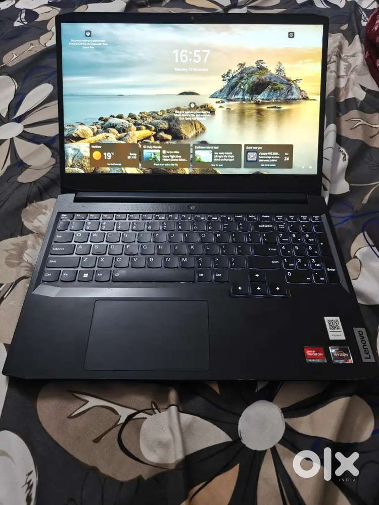 Ryzen 5 5600h Lenovo IdeaPad laptop with Radeon graphics