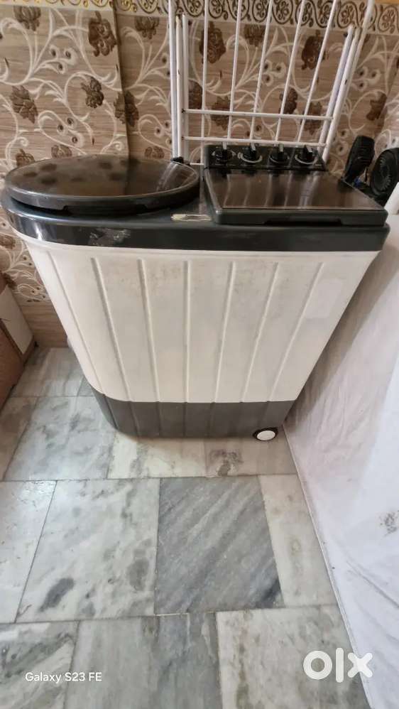 Whirpool Semi Automatic washing machine 9kg