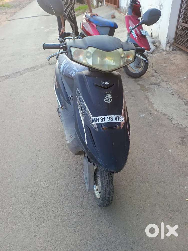 Self start scooty teenzs