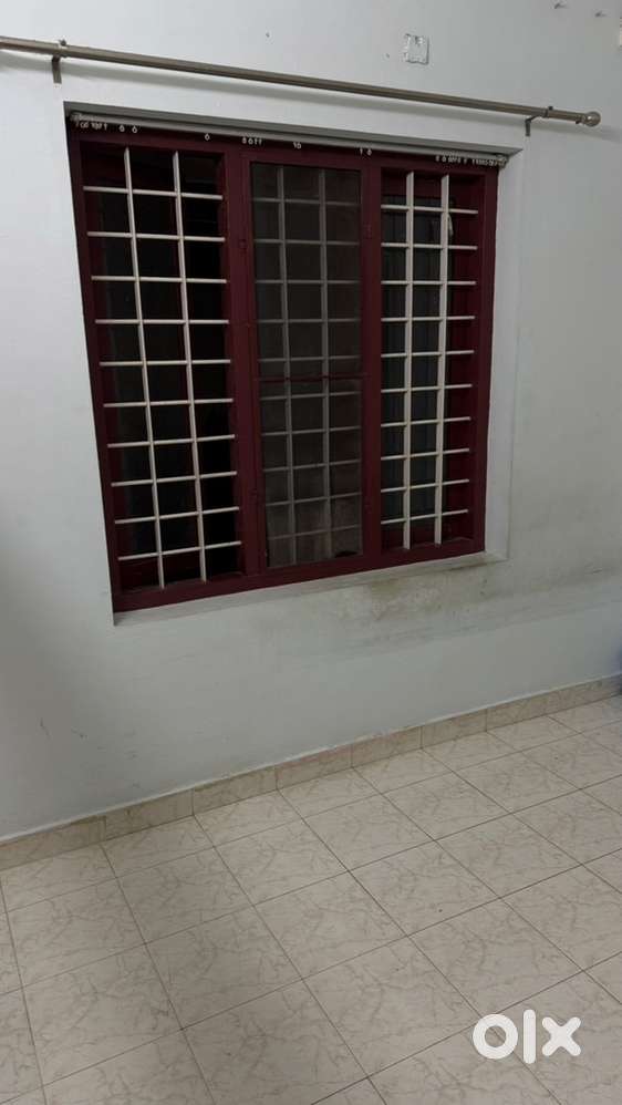 Room avelable for ladies