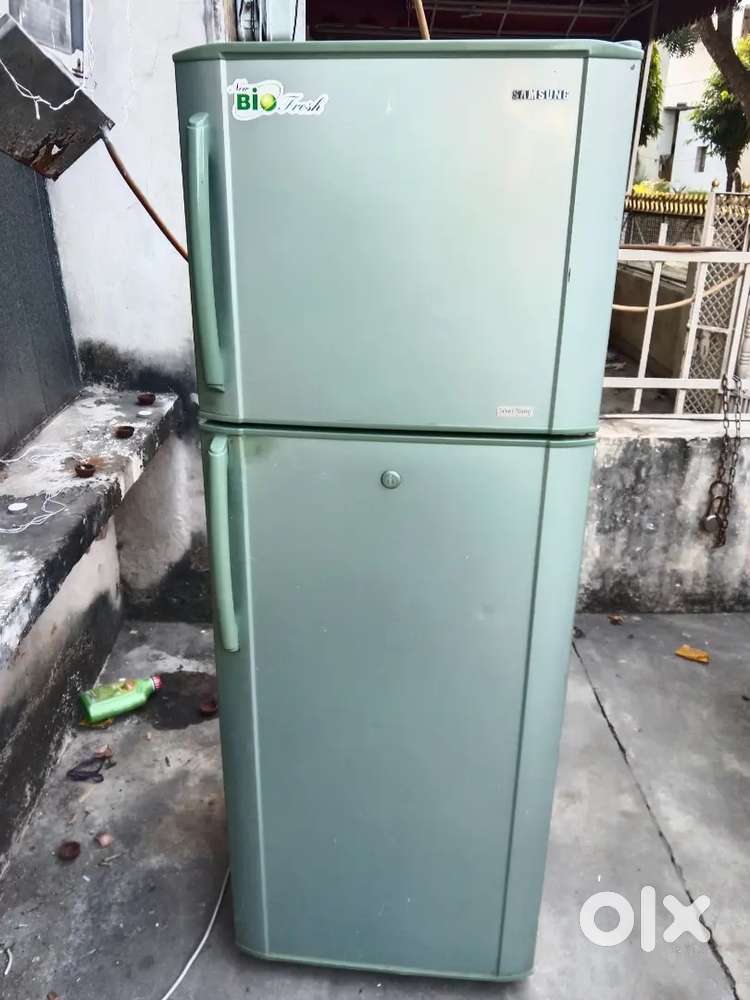 270 liter 3 star samsung new condition