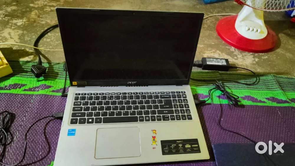 Acer aspire 3