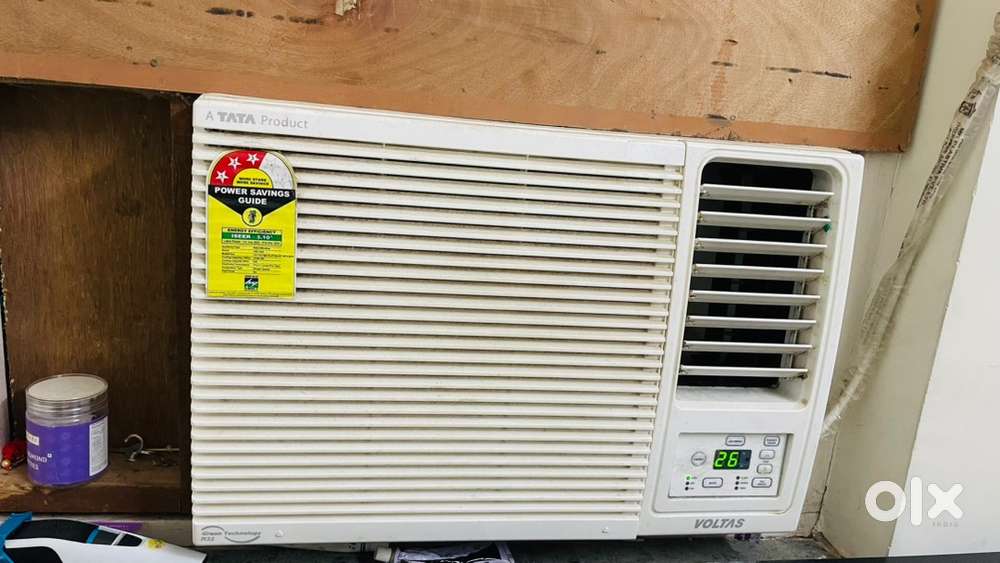 1 ton, 3 star, brand new condition voltas window ac