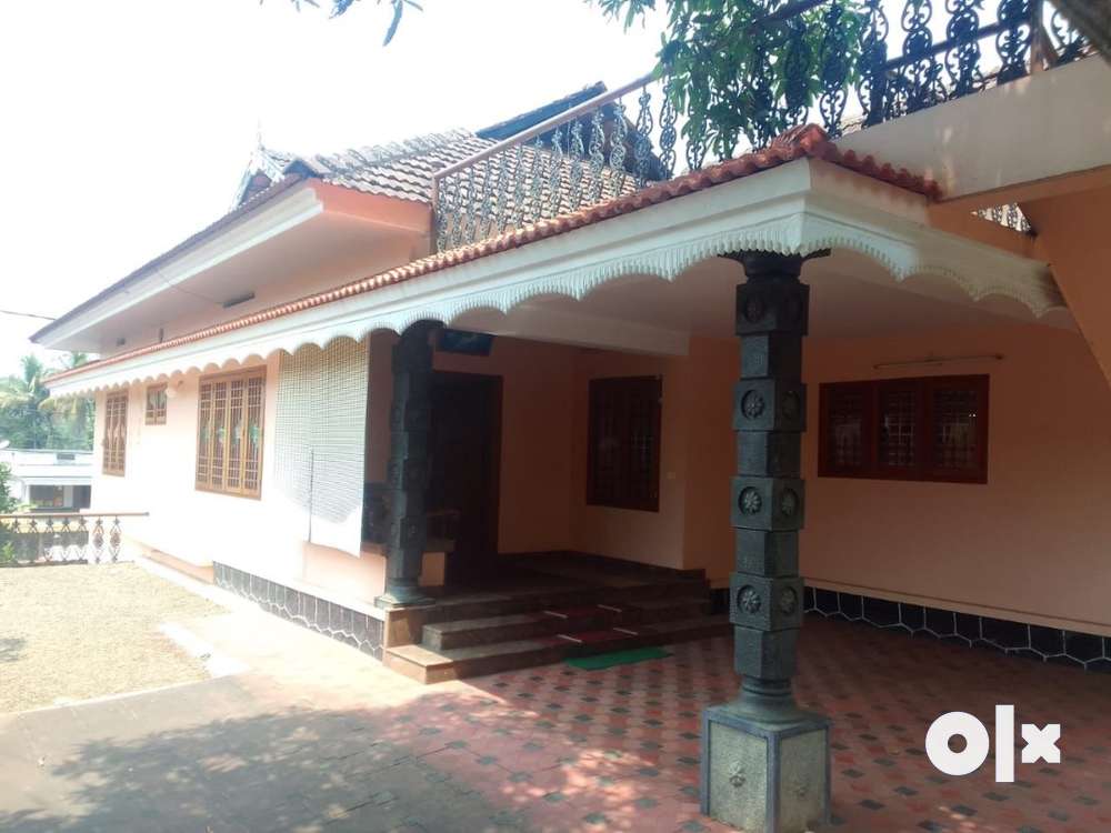2 bedroom house house for rent in Muvattupuzha.Attached bathrooms etc.