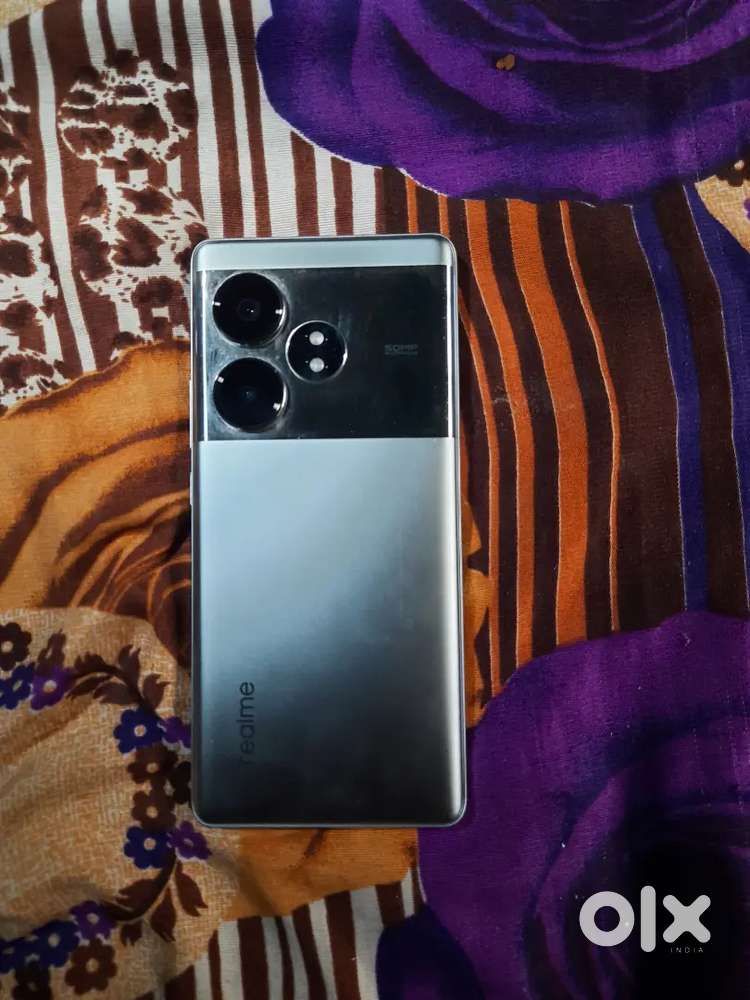 Realme GT6T. 8GBRam+256GB. Bill,Box,Charger All Available.