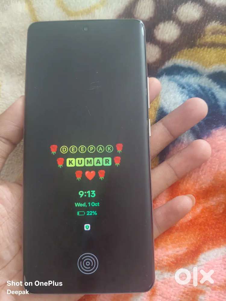 F27PRO plus 5g 8/128(price is fix don't ask Chipprice