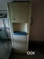 Water Cooler machine