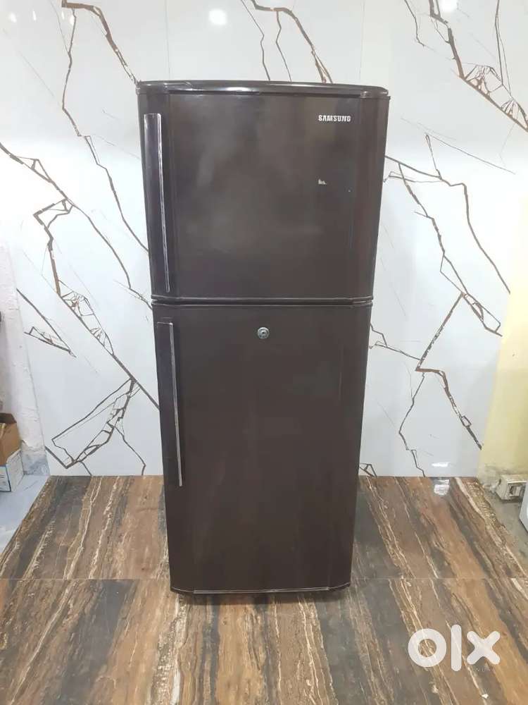 Samsung 250ltrs double door refrigerator 144+36%