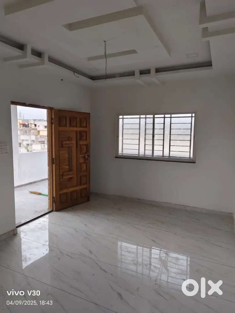 Newly built 2BHK flat on rent