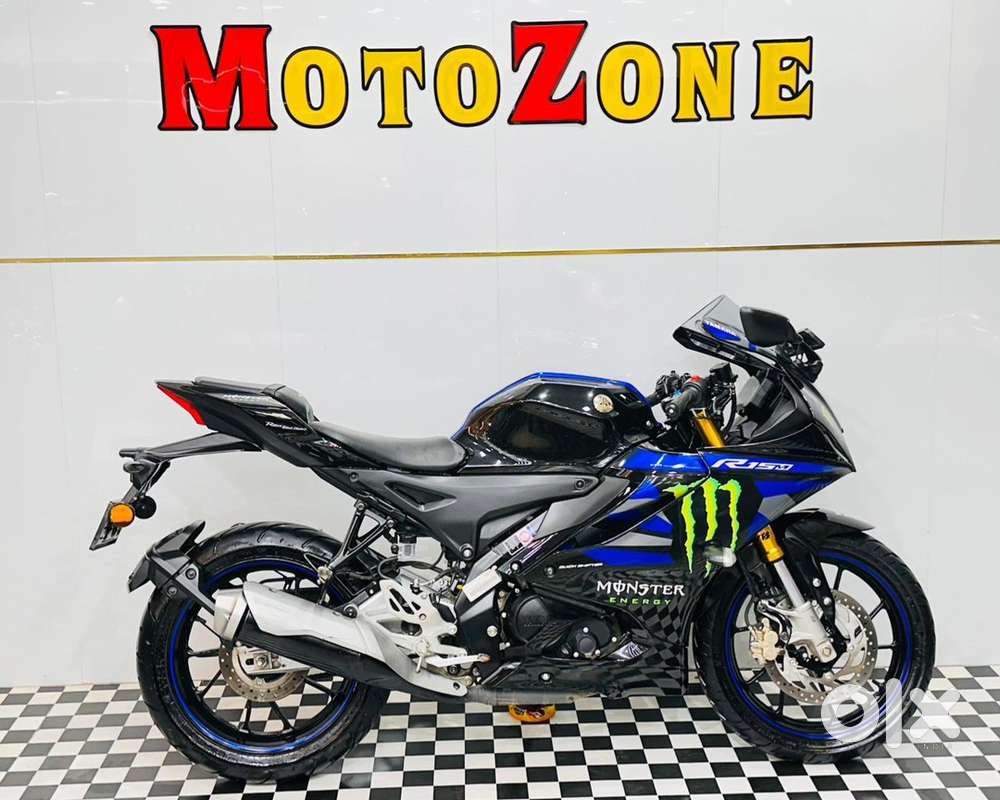 YAMAHA R15 Monster edition DUAL CHANNEL DUAL ABS