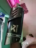 Akrapovic exhaust brand new 6 month old