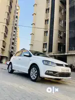 Volkswagen Polo HIGHLINE 1.6L PETROL, 2015, Petrol